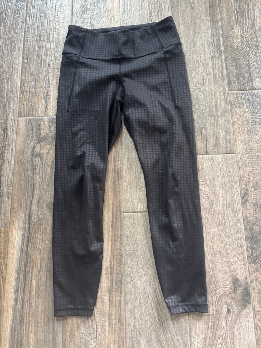 GAP Fit Black High-Rise Athletic Leggings